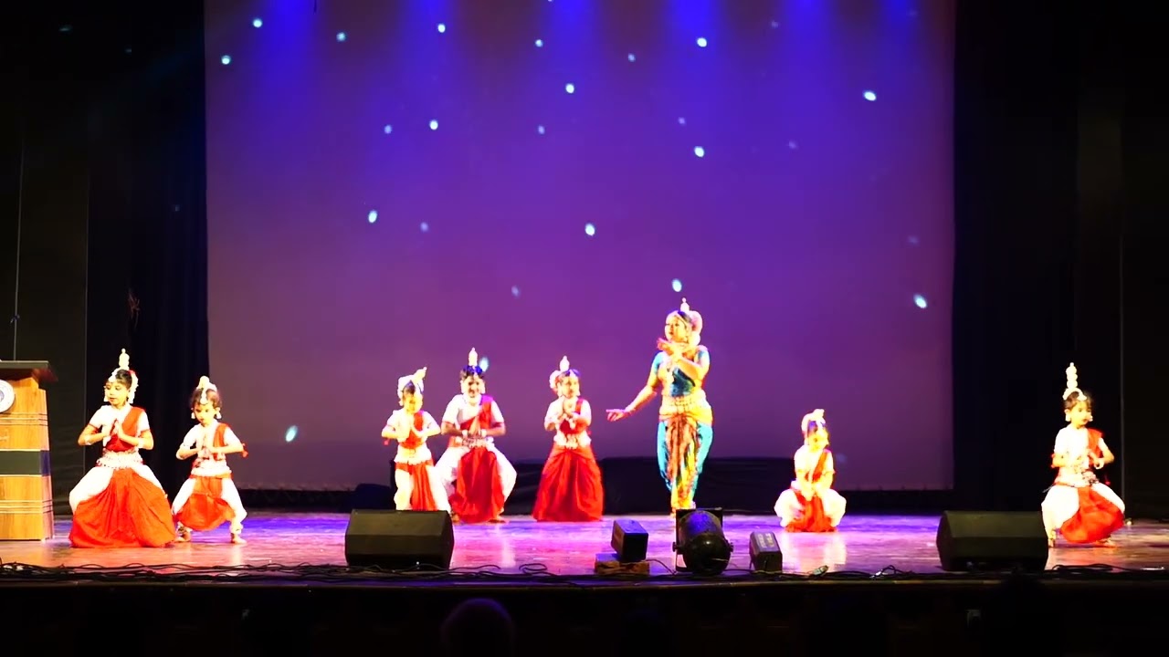 Shree krishna Govinda || group performance || classical dance || Maanya Arora|| Divine chants 