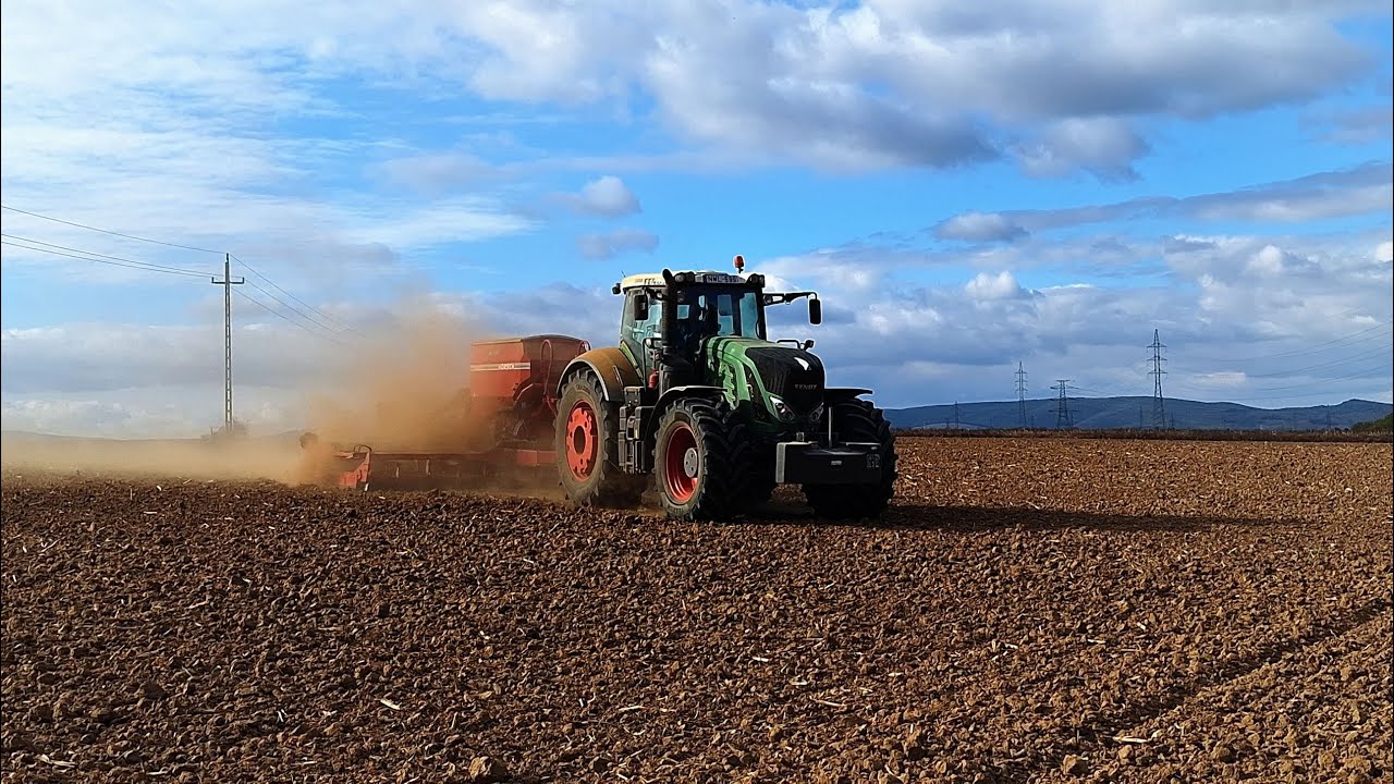 Csele-Delta Kft. Claas Axion 930, Fendt 933 Autumn works 2025