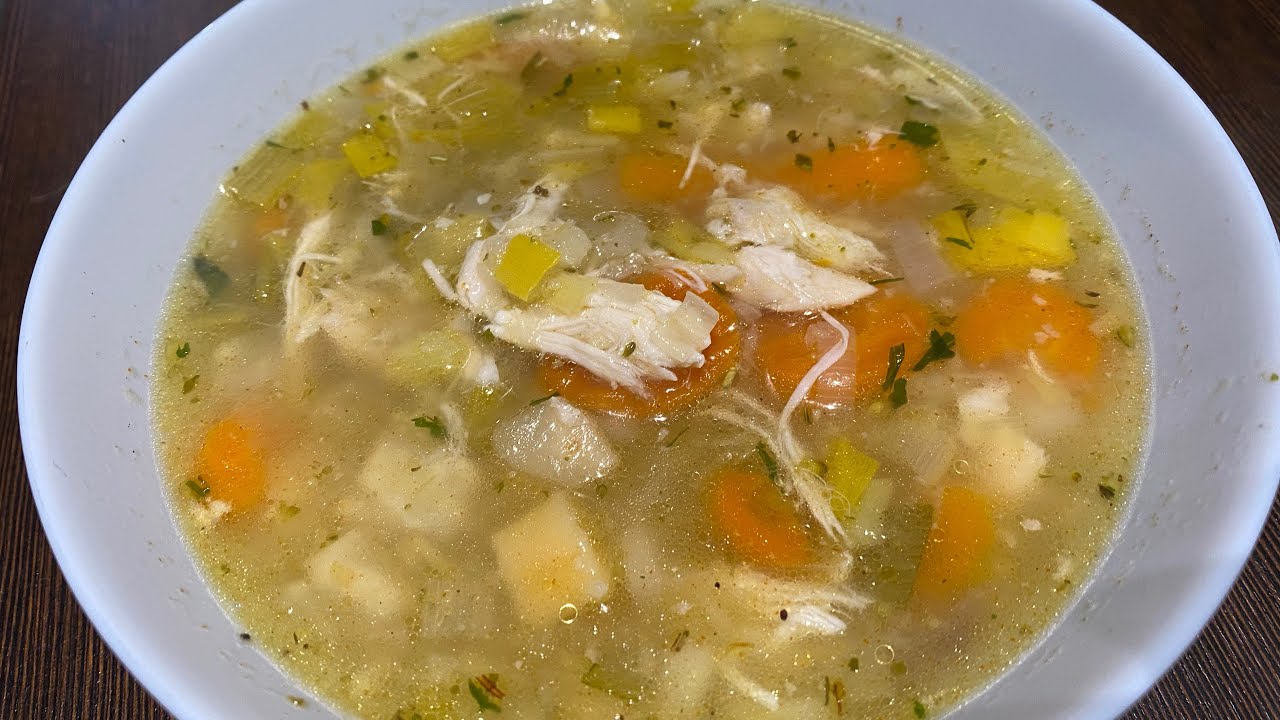 Hühnersuppe im @Ninja Kitchen DE OL750