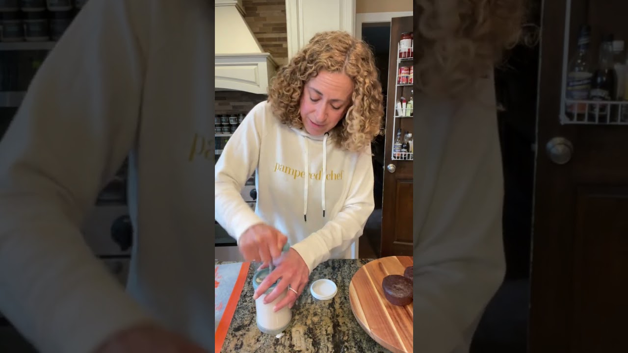 Pampered Chef Whipped Cream Maker