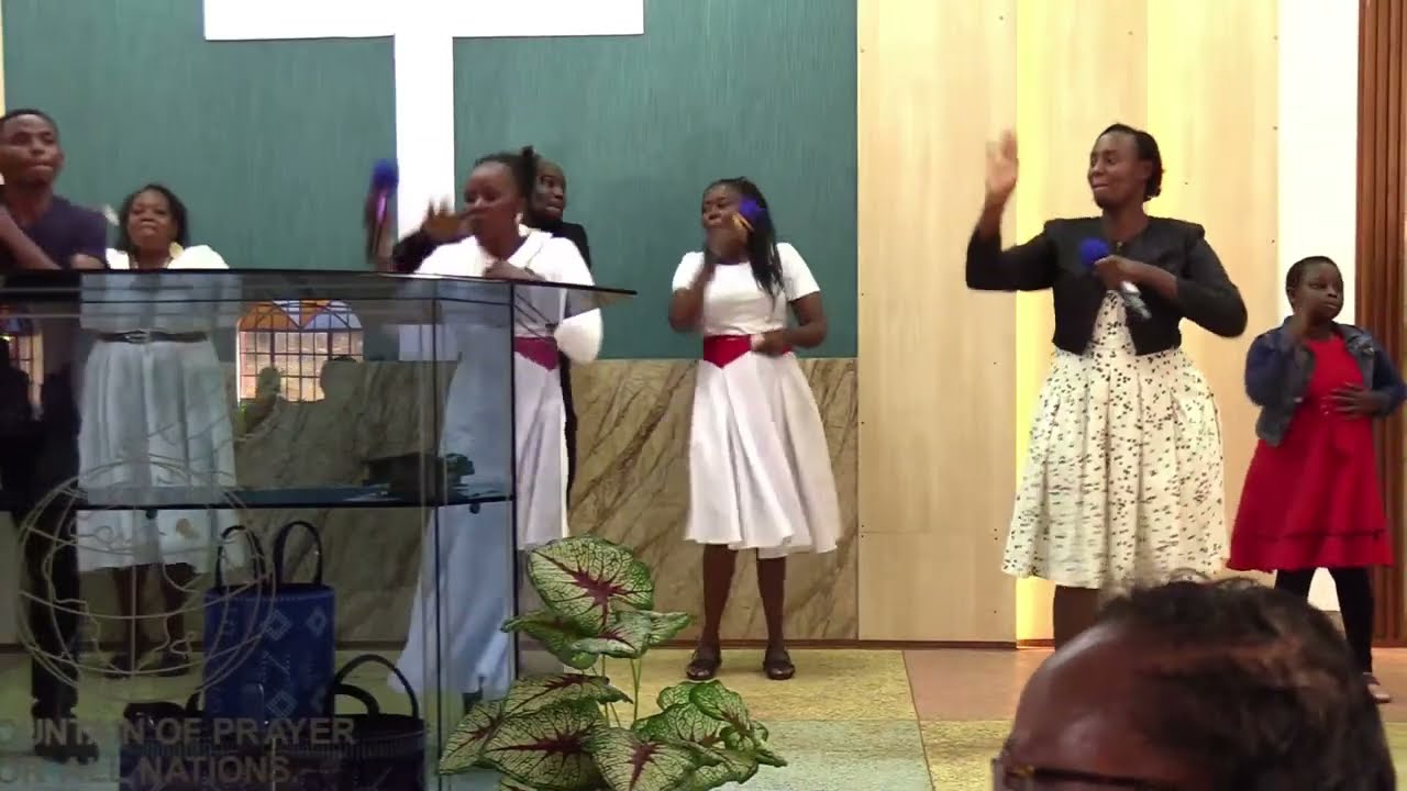 Haijawa Rahisi | Nimekuja Kusema Asante | Amejibu Maombi | Hallelujah Eh - Swahili Praise Medley.