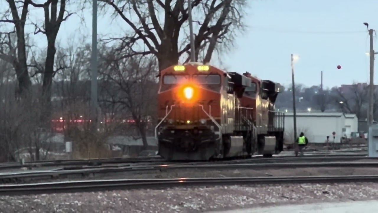 BNSF 7291 & 6416 Power Move 23RD Avenue Council Bluffs Iowa