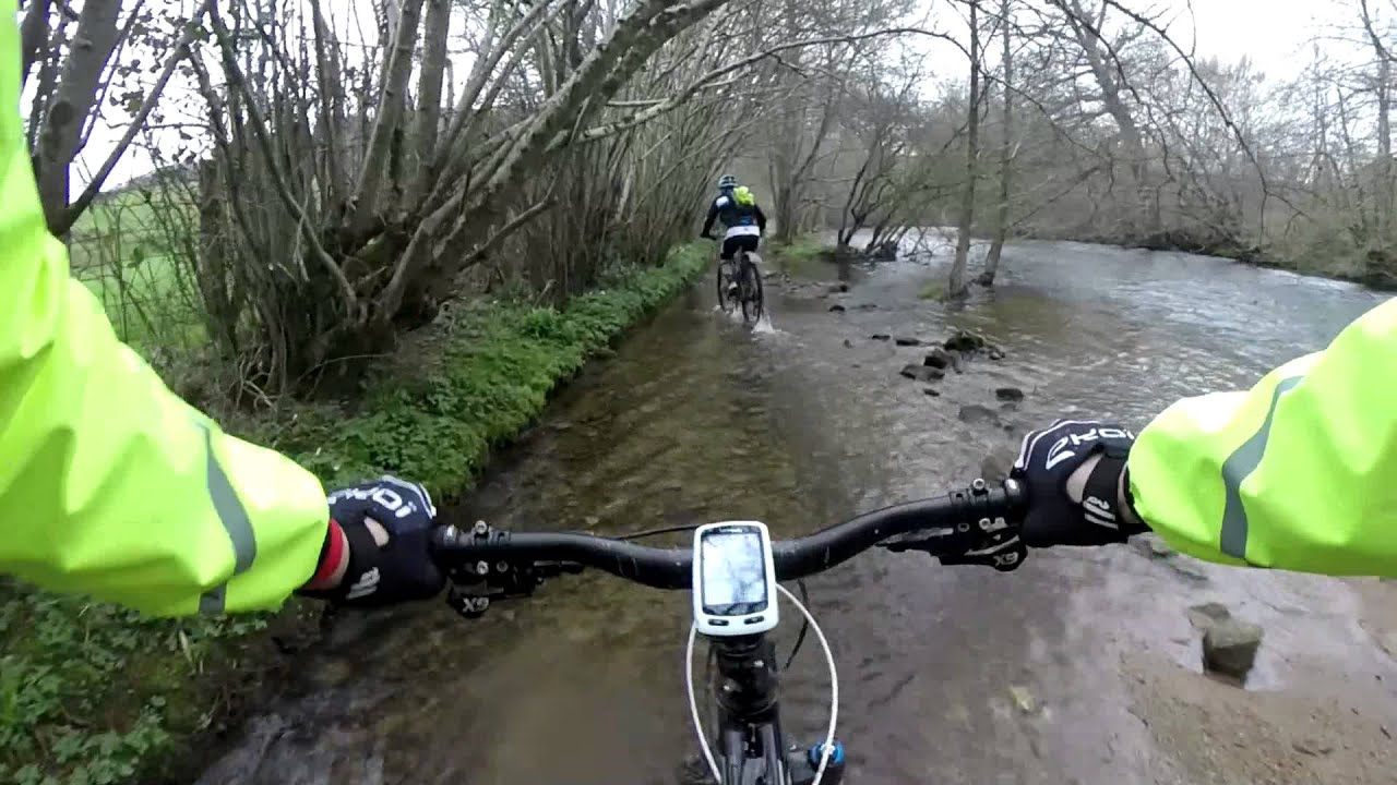 VTT Morvan : entre for&ecirc;ts et eaux vives.