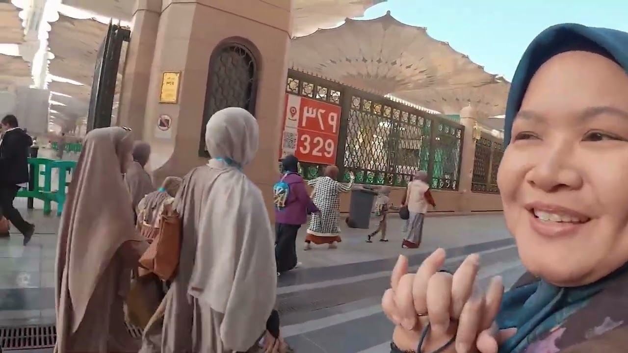 Dokumentasi selama ibadah umroh dari channel YouTube MAMAY the Explorer.Hatur nuhun
