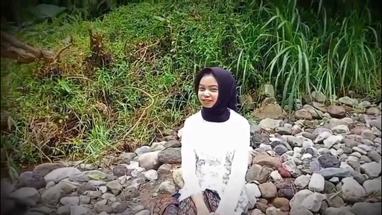 Tugas Drama Basa Jawa | keong mas | UPT SMP NEGERI 1 GANDUSARI
