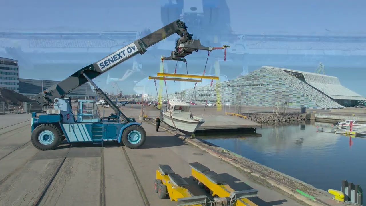 Extra Marine - Yanmar 4LV150 - Engine replacement