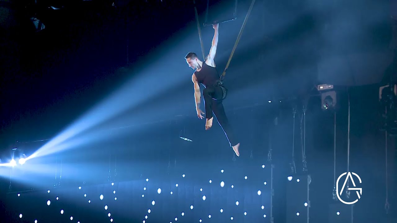 AirGym Art Company - Bungee show