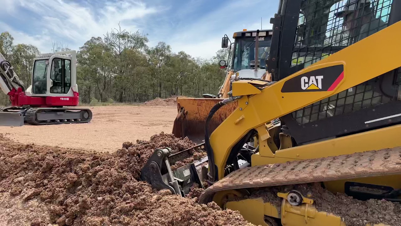 Sold to Local Civil Contractor - Singleton  NSW CAT 289C High Flow XPS 2 Speed Quic Coupler