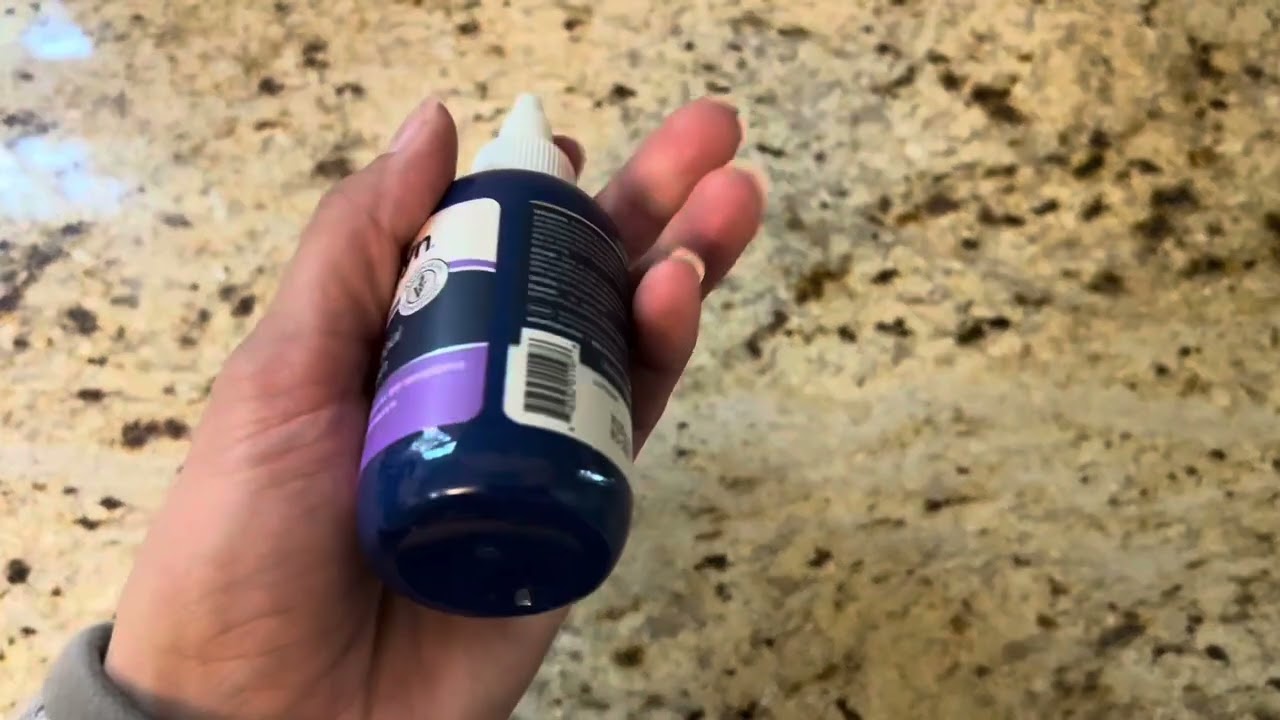 Review of Vetericyn plus antimicrobial eye wash for pets