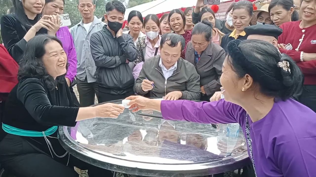 Lày cỏ tại hội bủng kham xã tràng định , lạng Sơn.12/1/2026