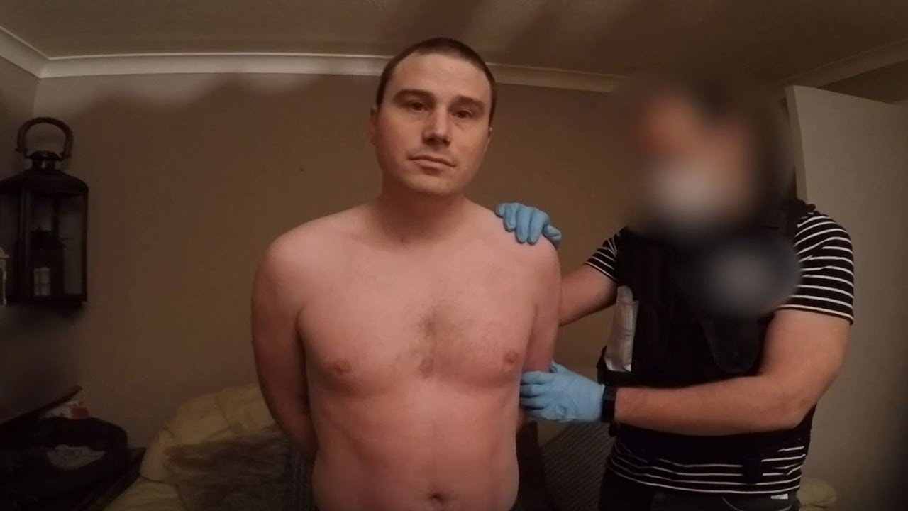 Арест «серийного педофила» Дэвида Уилсона запечатлела нательная камера
