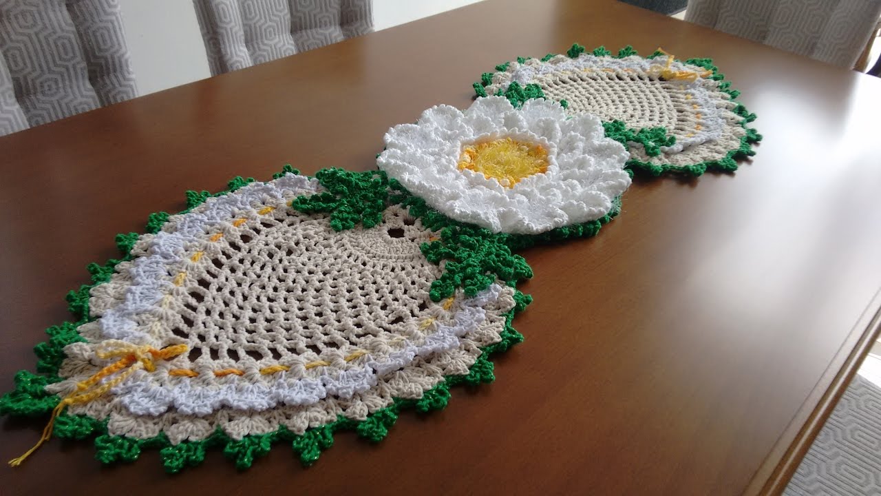 Trilho de mesa(Apenas dicas) com a Flor Serena