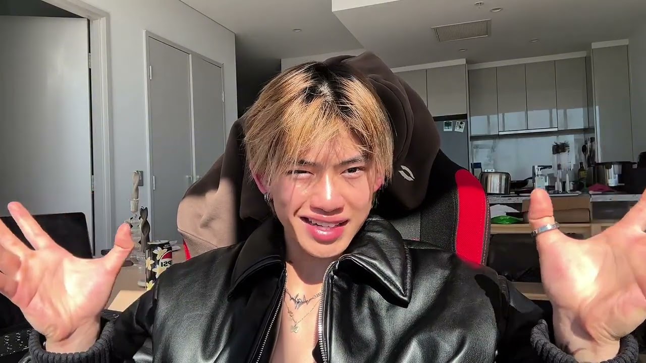 придурки, которые перестают дурачиться, такие...