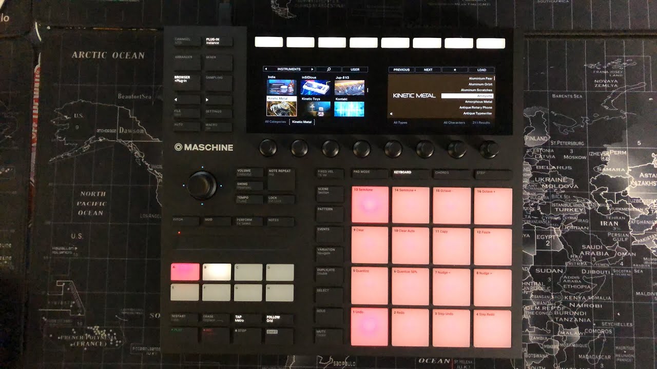 Maschine MK 3 — Создаём жуткий хэллоуинский саундскейп — Вживую