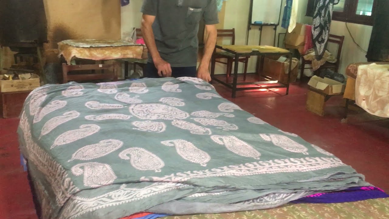 Kelaghayi production center in Azerbaijan - Basqalda kəlağayı istehsalı mərkəzi