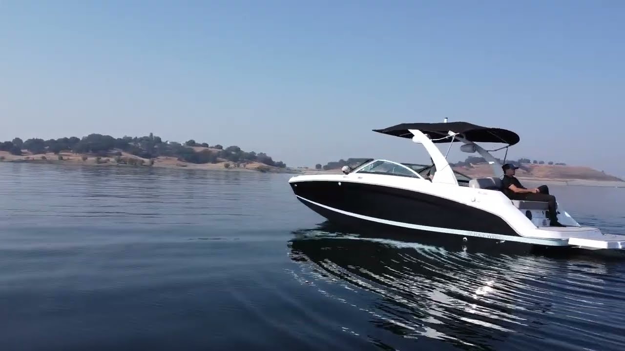 2023 FOURWINNS HD3 DEMO