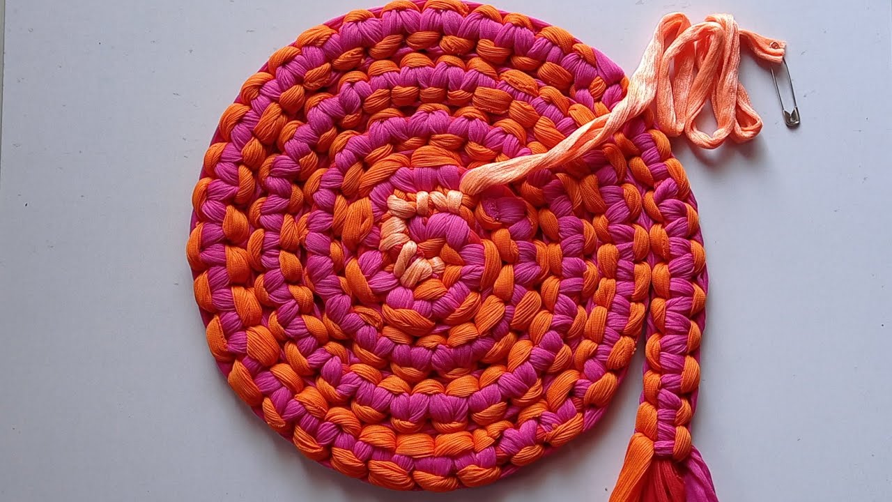 Reuse waste material craft ideas , Easy doormat making at home ❤️🏡 , craft with priya 