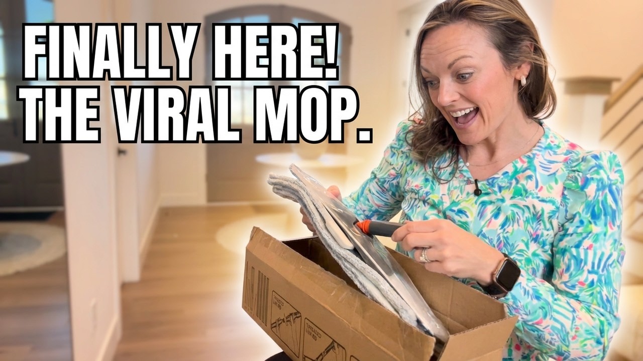 Unboxing the Microfiber Mop Everyone's Talking About