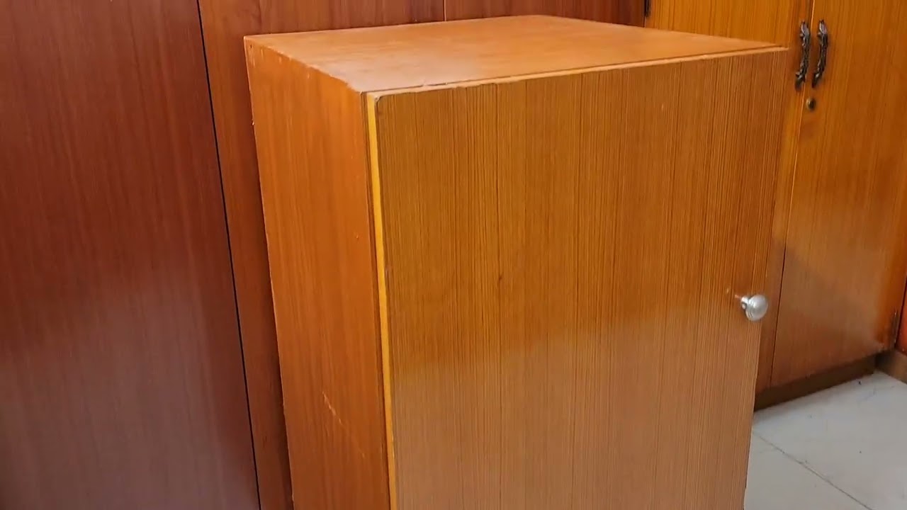 বিদেশি জাহাজের সিঙ্গেল ছোট সাইজের আলমারি