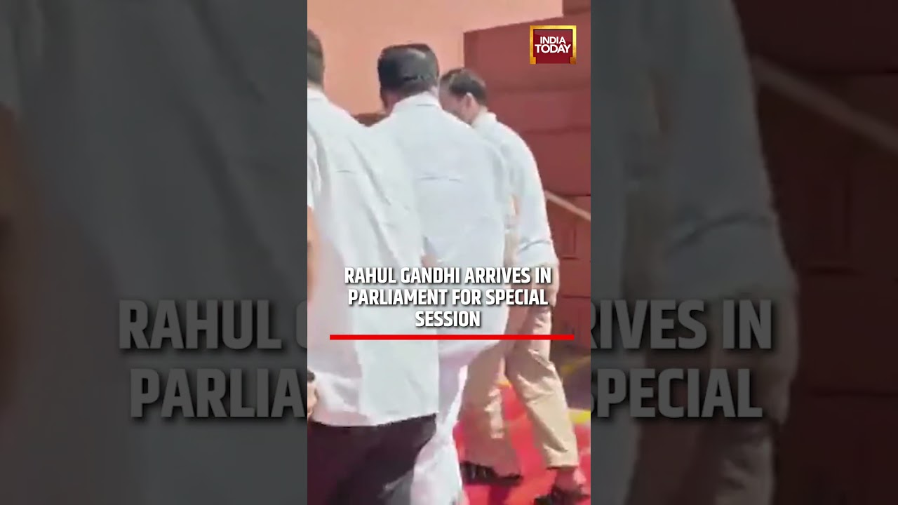 Women&rsquo;s Reservation & Delimitation Bill: Rahul Gandhi Arrives in Parliament for Special Session
