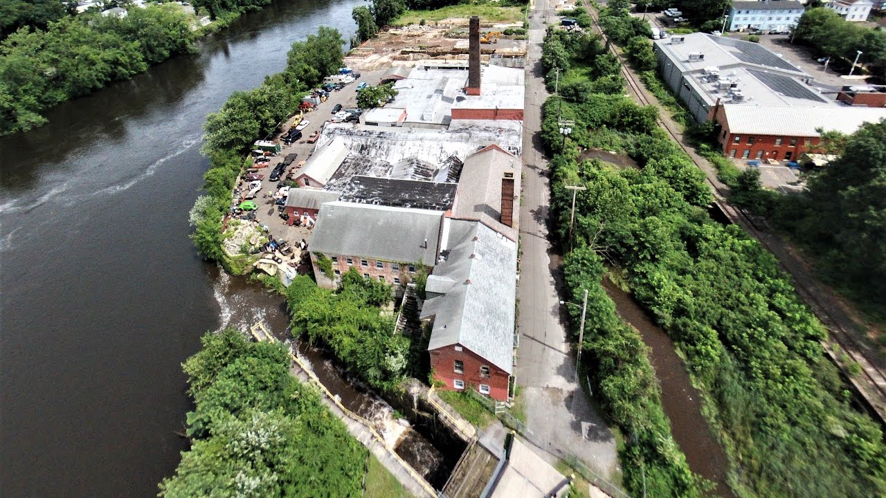 Shelton, CT.   Earlier, Abandoned, & 2021