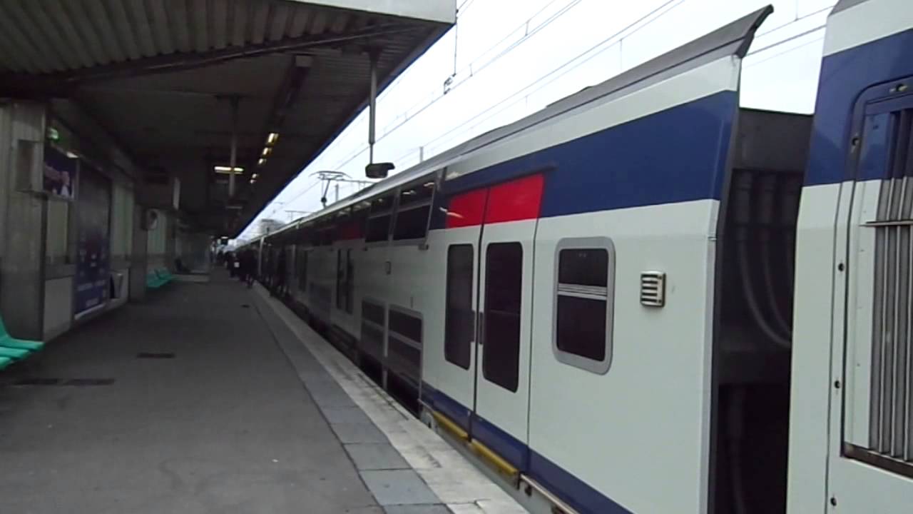 Paris RER A - MI2N et MI09 - Nanterre-Ville