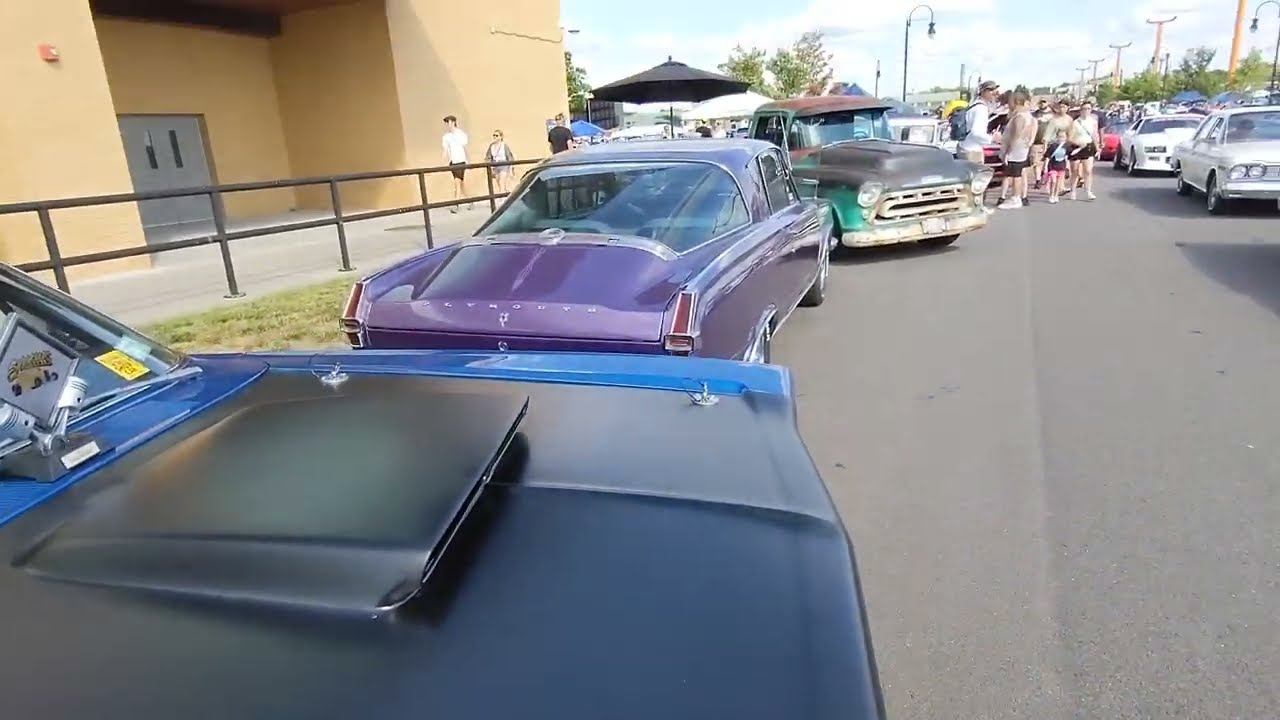 2025 Syracuse Nationals quick video dual quad lopey idle jeep  and a 55 crown Victoria for sale