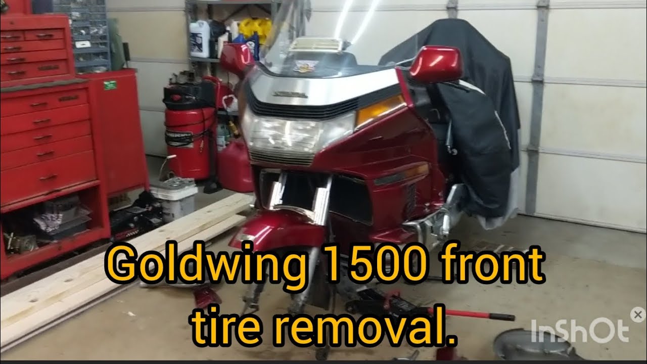 Removing the front wheel from a Honda Goldwing 1500 1988-2000