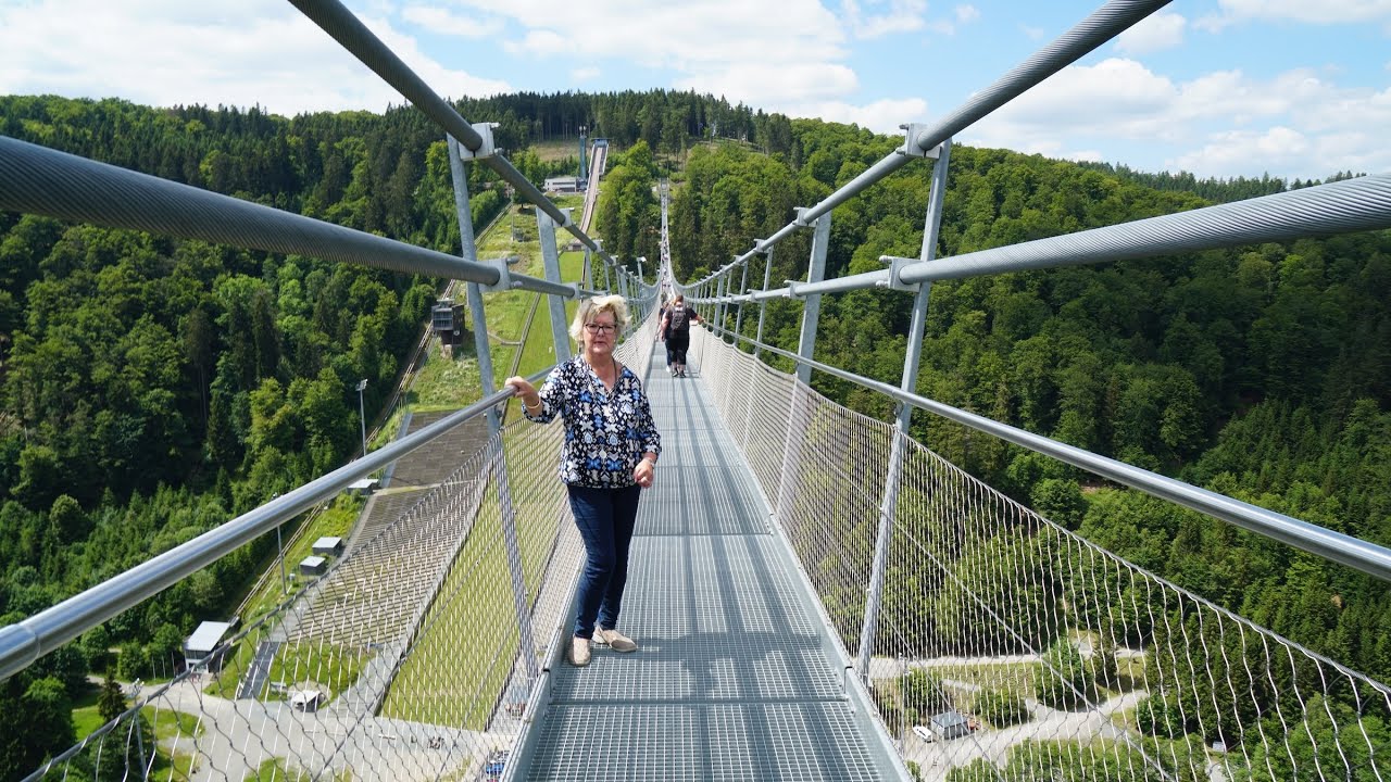Der Skywalk in Willingen - 665 m lang und 100 m hoch - Christ Video