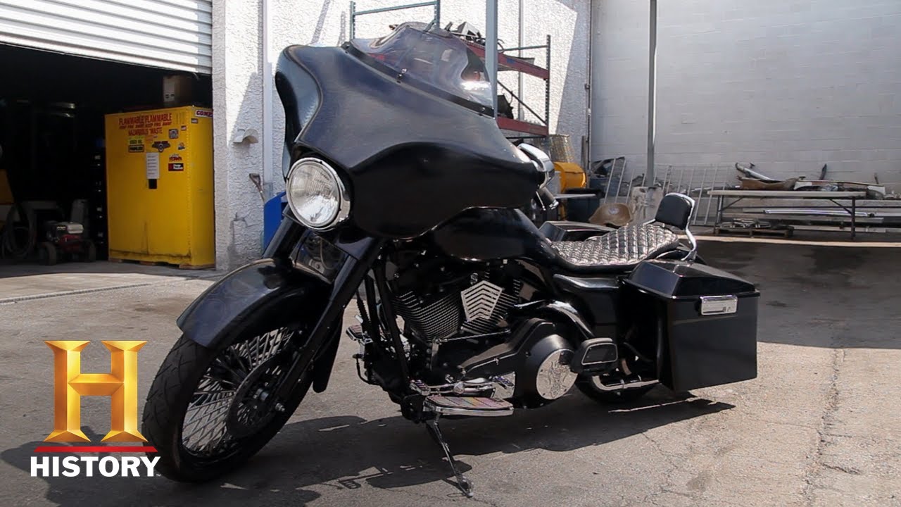 Counting Cars: Danny’s SPECTACULAR Birthday Bike Surprise (Season 6) | History