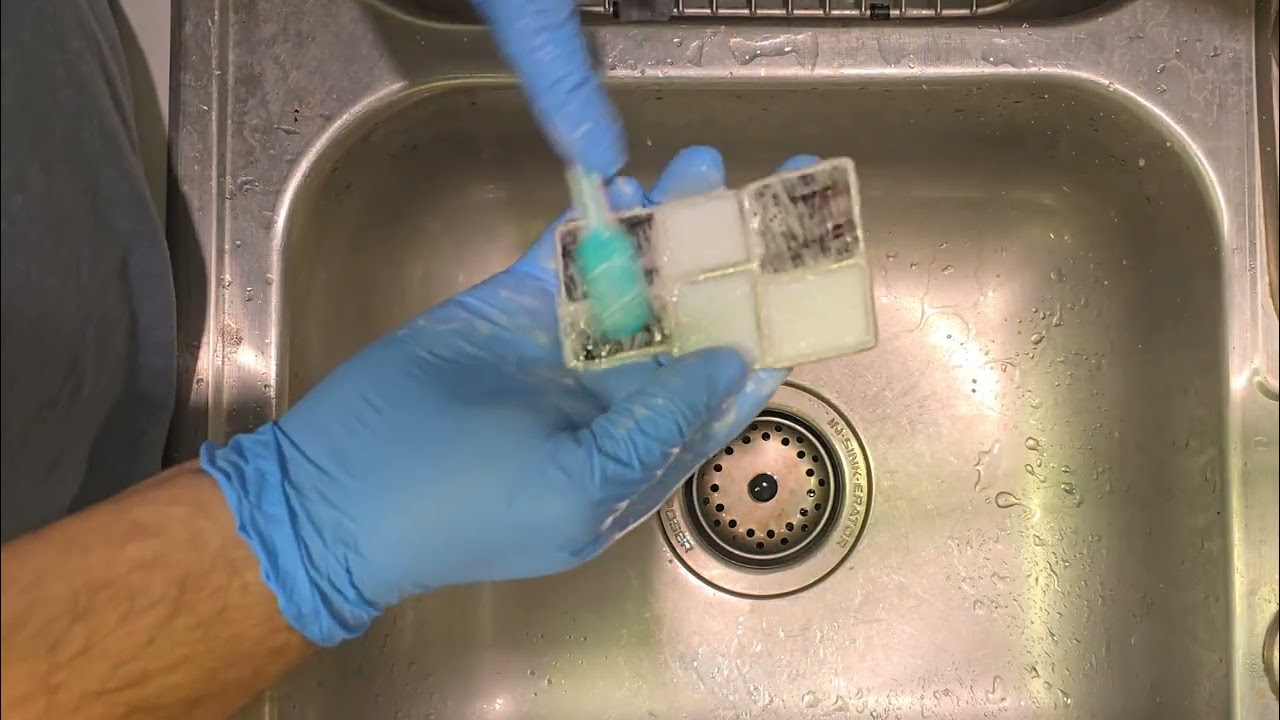 Testing Distilled Water vs Tap Water To Clean Stained Glass Art Before Applying Patina - Part 1 of 2