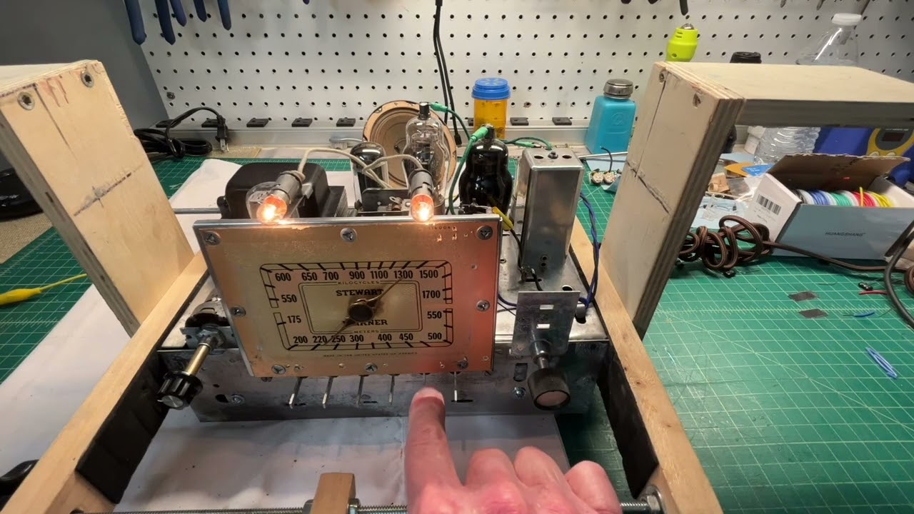 Stewart-Warner - 01-521 | Magic Keyboard in Operation