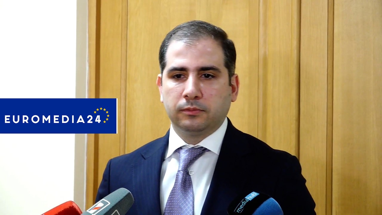 Փաշինյանի խոսքից հետո ՊԵԿ-ը փակեց խանութը, նորմա չի՞,որ ապառիկով և կանխիկ ապրանքի գինը կարող ա փոխվի