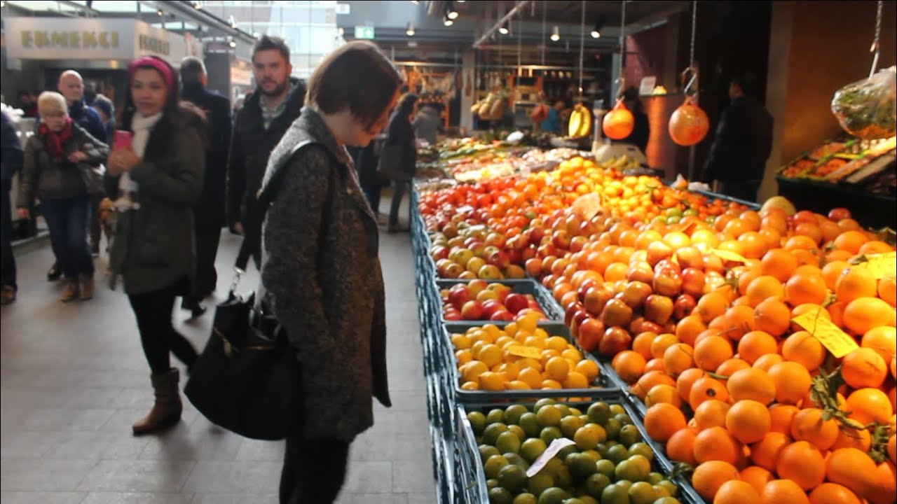 Rotterdam vs Amsterdam - Tourism