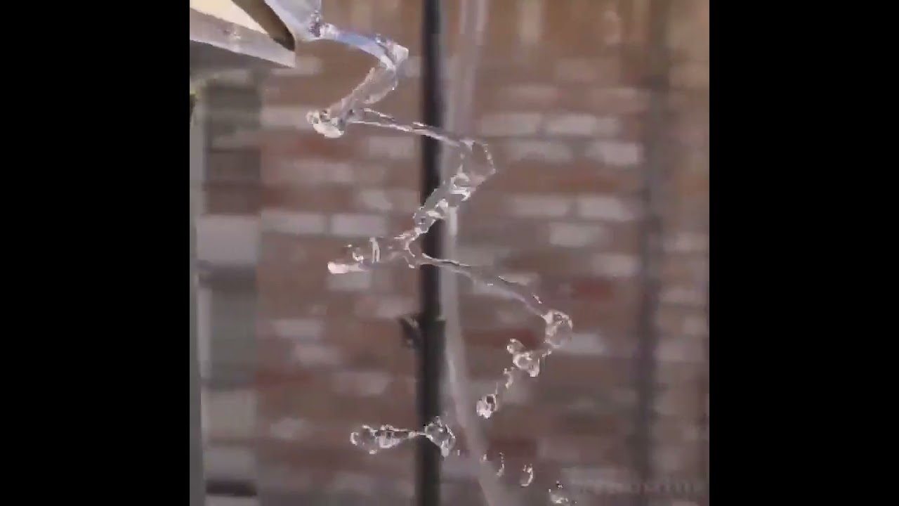 Sound frequency plays with flowing water | by Brusspup | 3d printech