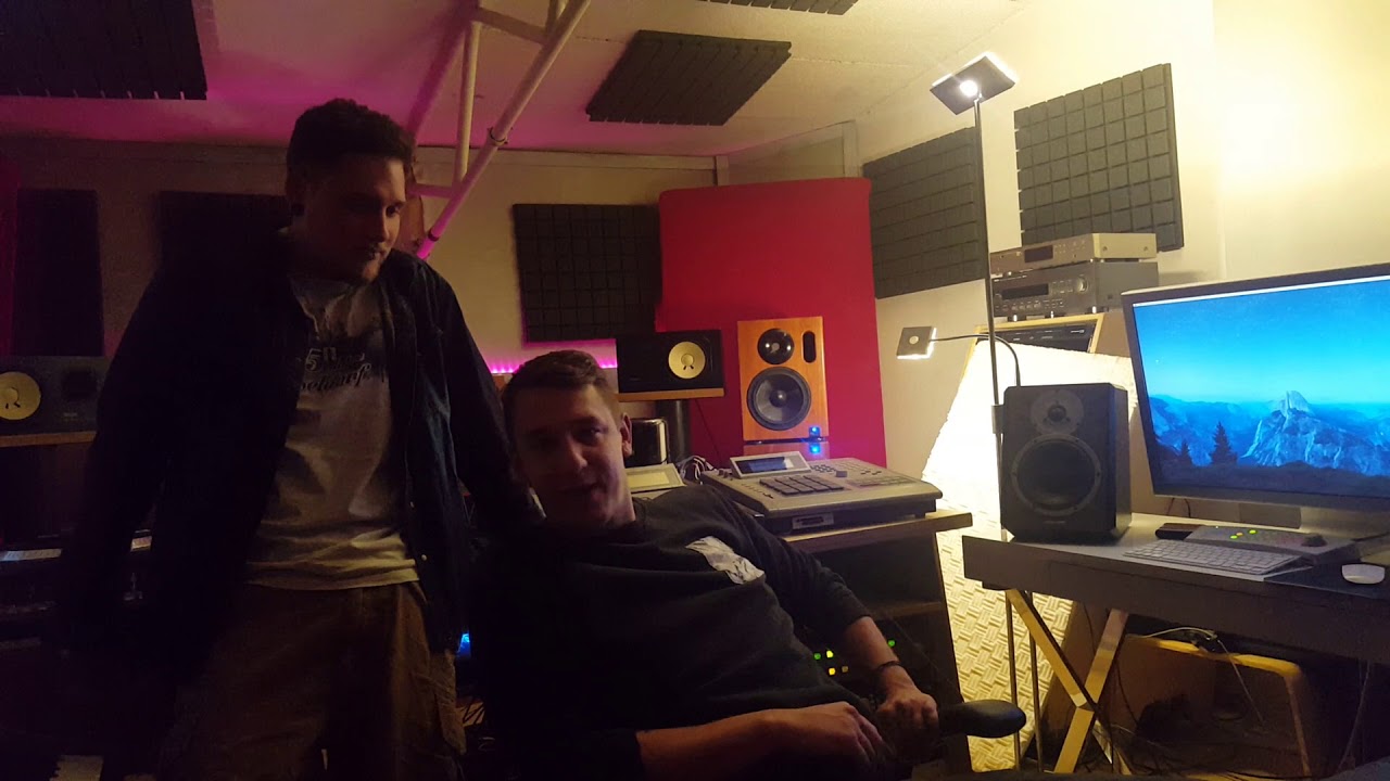 Jay Jay aka. Jay R&auml;uber - SHOUT OUT - 