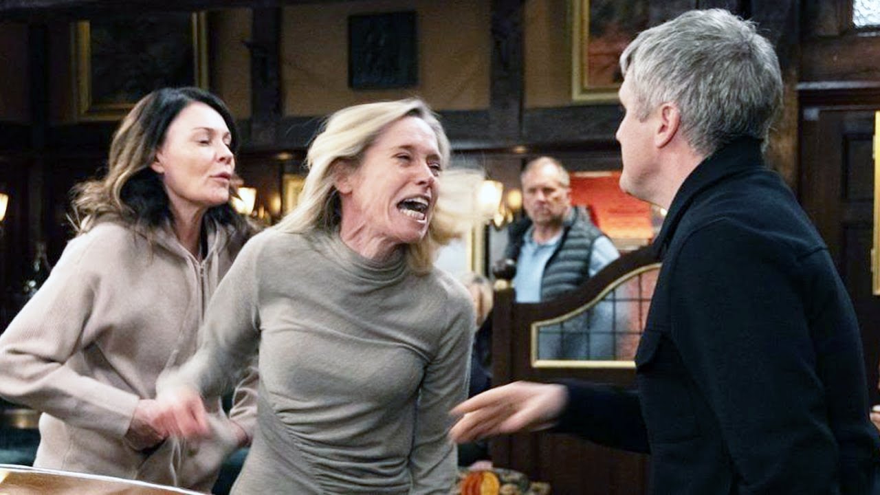 Emmerdale coupIe torn apart after Ruby Milligan attacks Chas Dingle