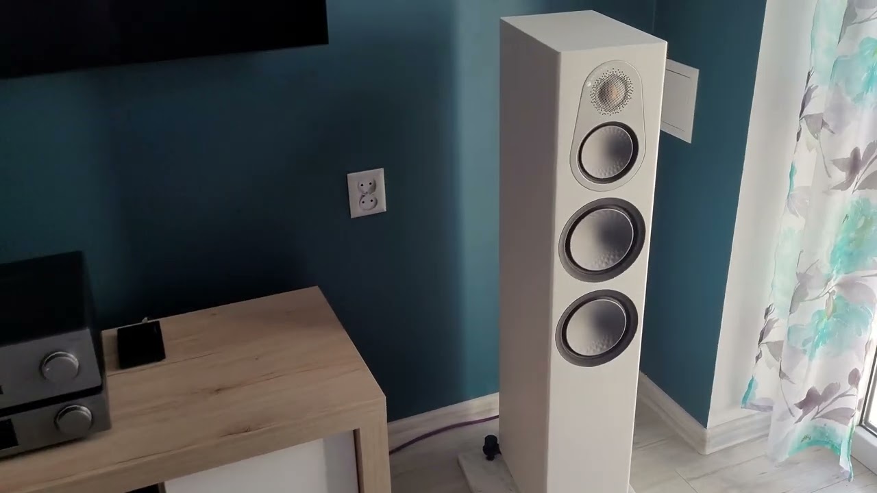 Monitor Audio Silver 300 6g & Cambridge Audio