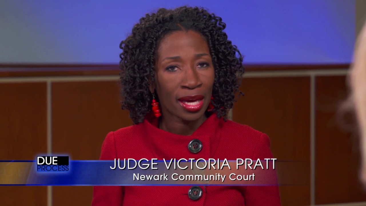 Due Process - Community Court: A Kinder, Gentler Way (Aired 12/17/2016)