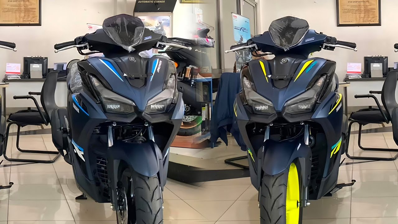 YAMAHA AEROX 155 CYBERCITY & AEROX ALPHA CX TURBO 2025 COMPARISON WALKAROUND