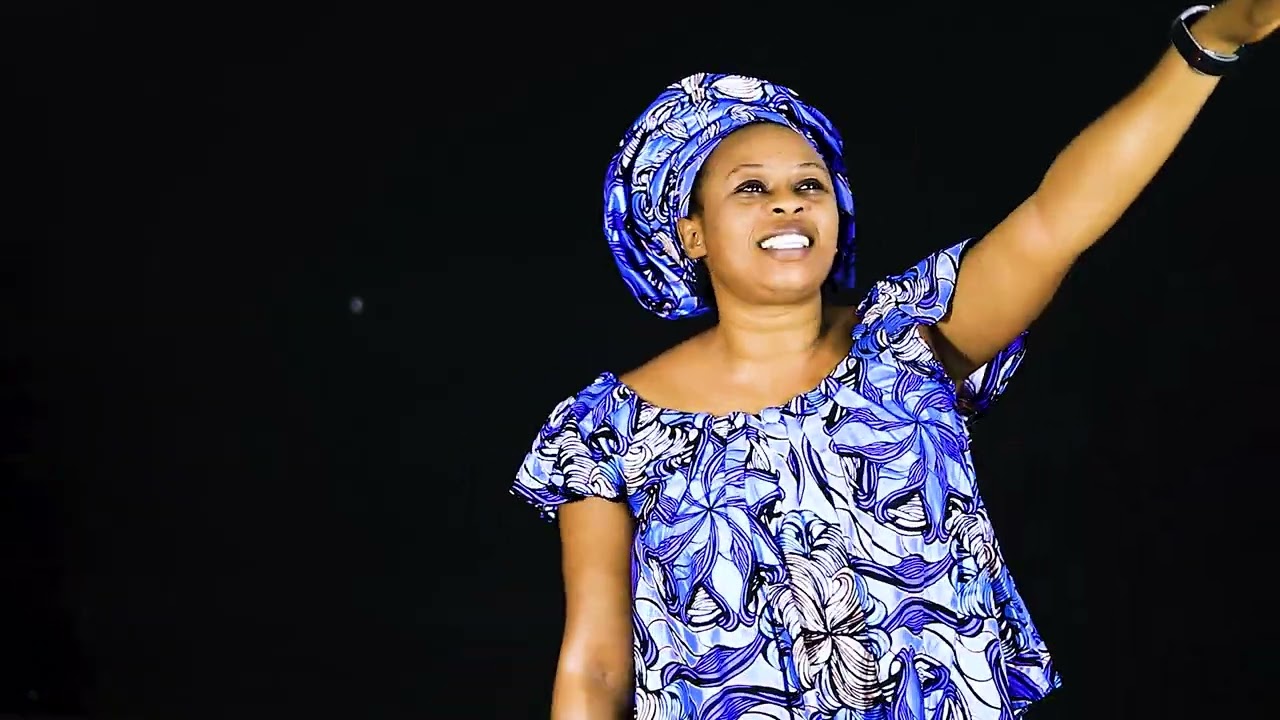 Muze mwese abakijijwe by Giramahoro//435  muzo gushimisha.