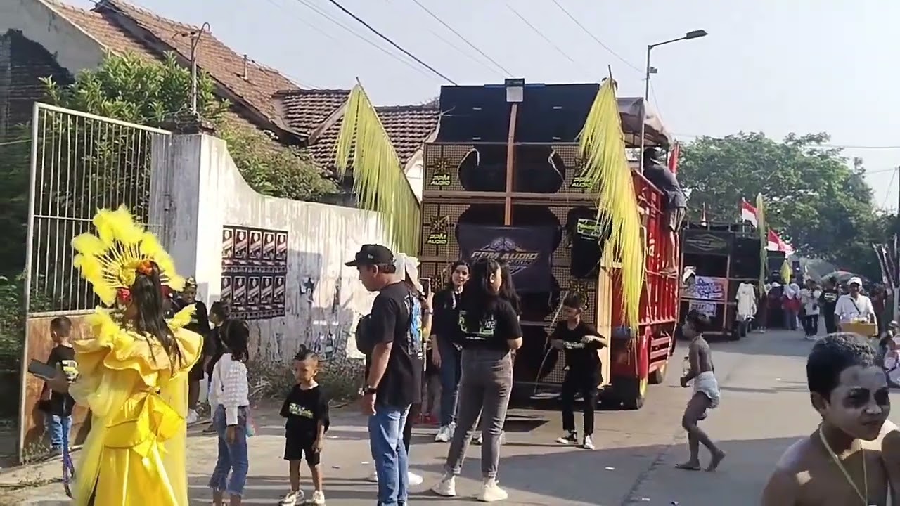 Karnaval desa padangasri JATIREJO MOJOKERTO 
