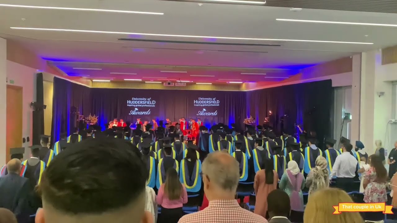 Graduation ceremony at University of huddersfield  🇬🇧  #uk #Huddersfield
