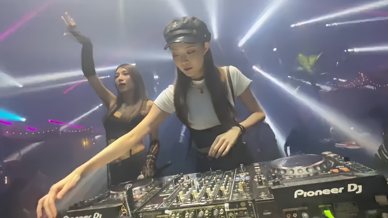 永彬Ryan.B - 像极了 (DjAx祥 ProgHouse Remix) | Cực Giống Rồi Remix - Vĩnh Bân Ryan.B | Hot Tiktok Douyin