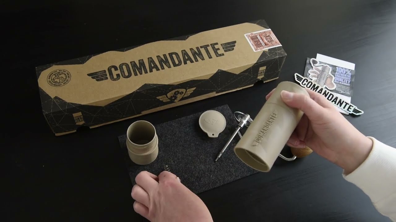 Wie baut man eine Comandante X25 Handm&uuml;hle auseinander oder wieder zusammen - Video Guide