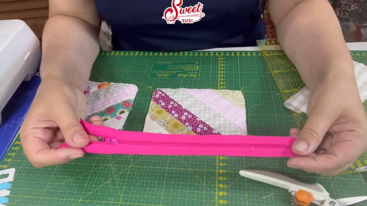 Idea con ritagli di tessuto mille usi | Astuccio portamonete o assorbenti | Tutorial   susi 860