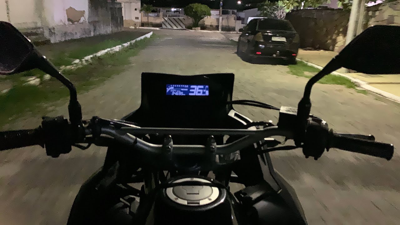 ROLÊ NOTURNO DE XRE300 | Mandando a real