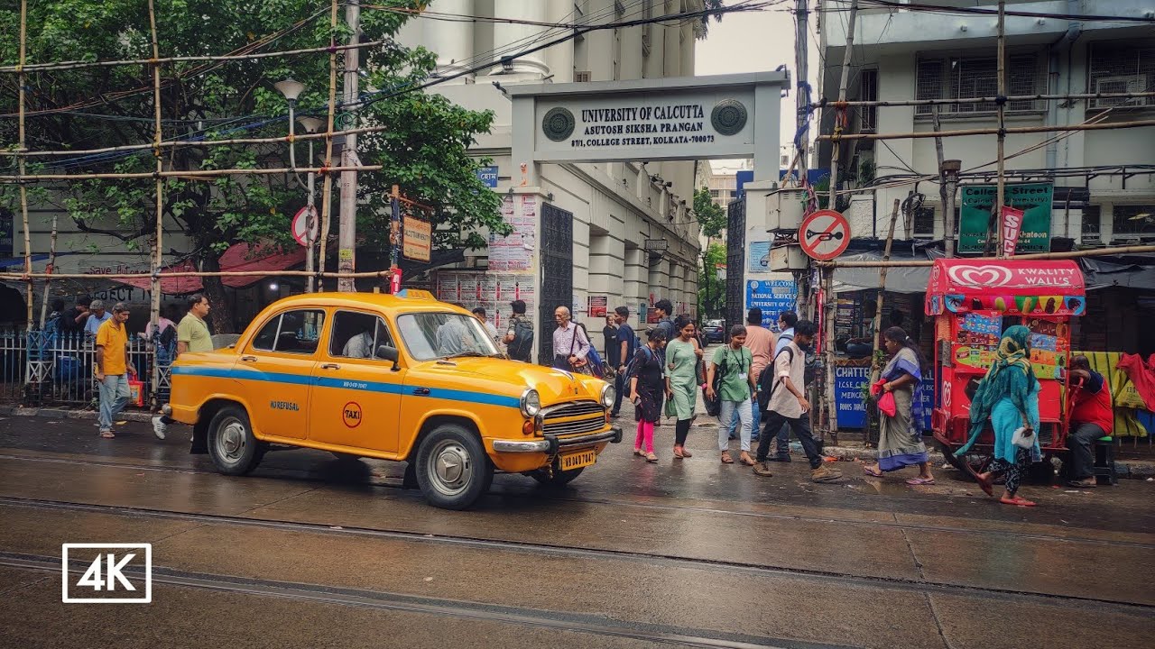 Walking in Kolkata (India) - College Street , MG Road - Real Life in Kolkata India 🇮🇳