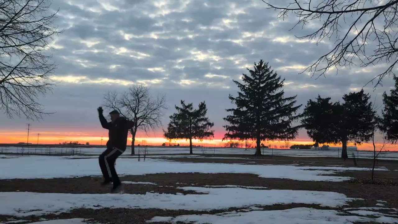 48 Movement Form In The Snow 