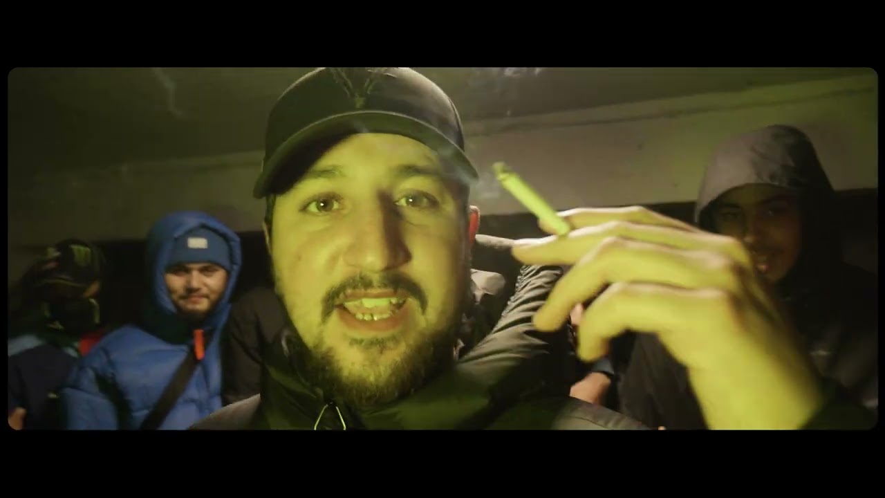 La Crapule - La Street #12 (Clip officiel)